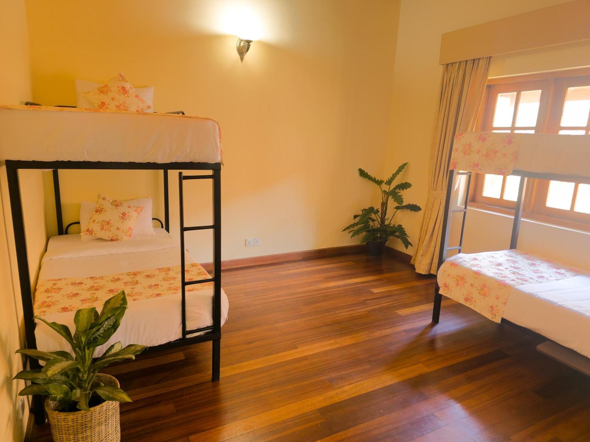The Loris Manor Hotel Nuwara Eliya Exterior photo