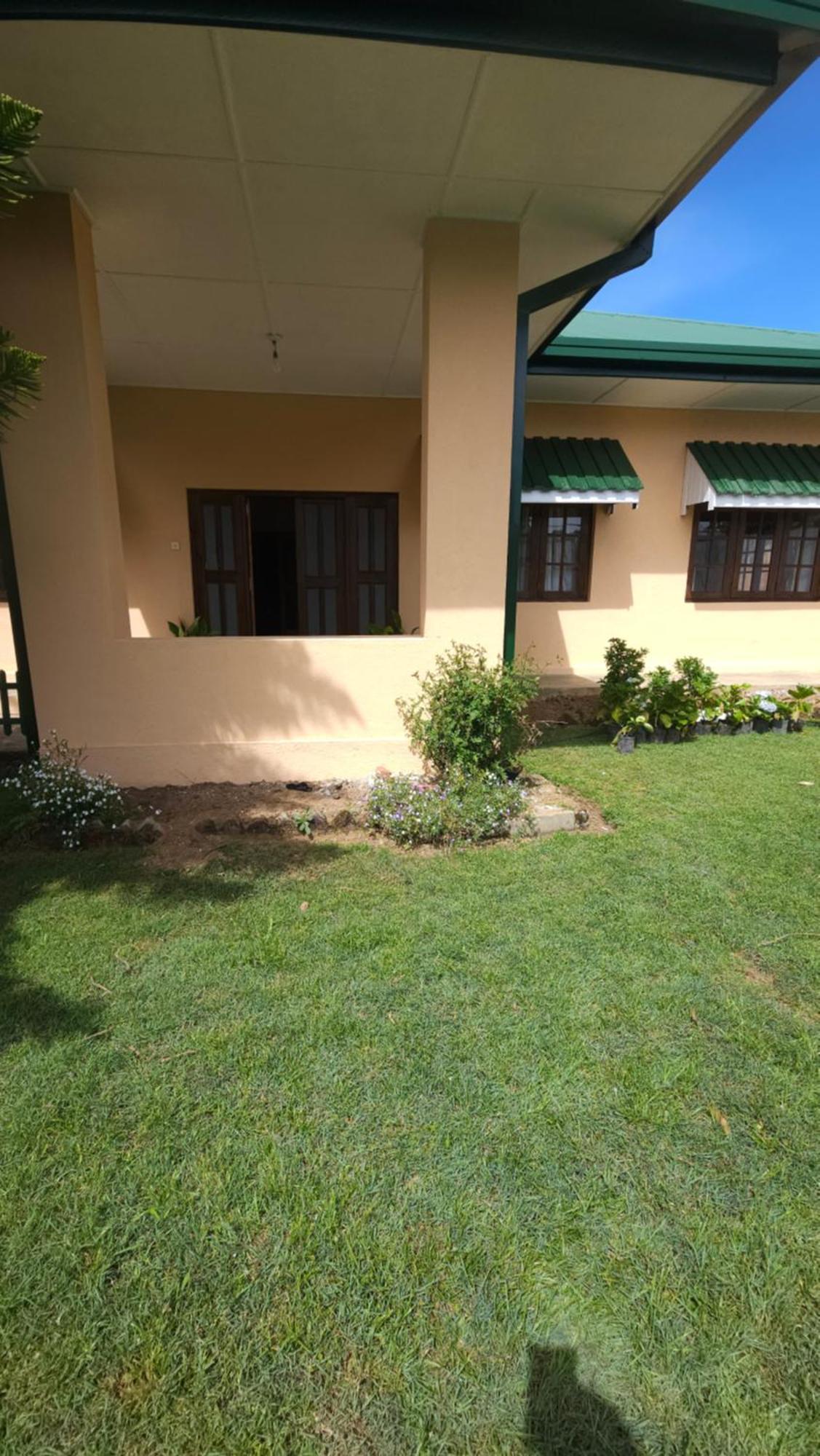 The Loris Manor Hotel Nuwara Eliya Exterior photo