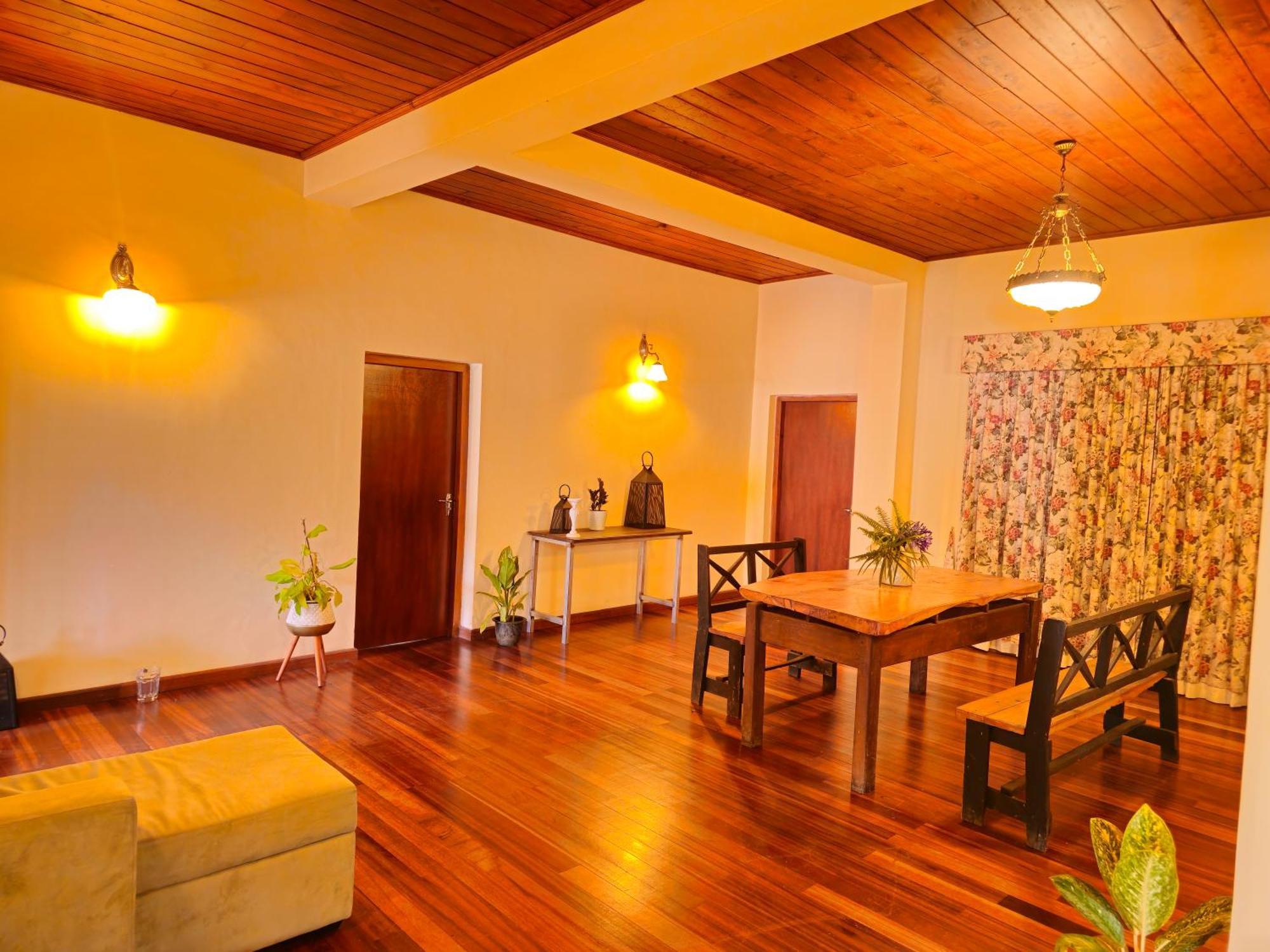 The Loris Manor Hotel Nuwara Eliya Exterior photo