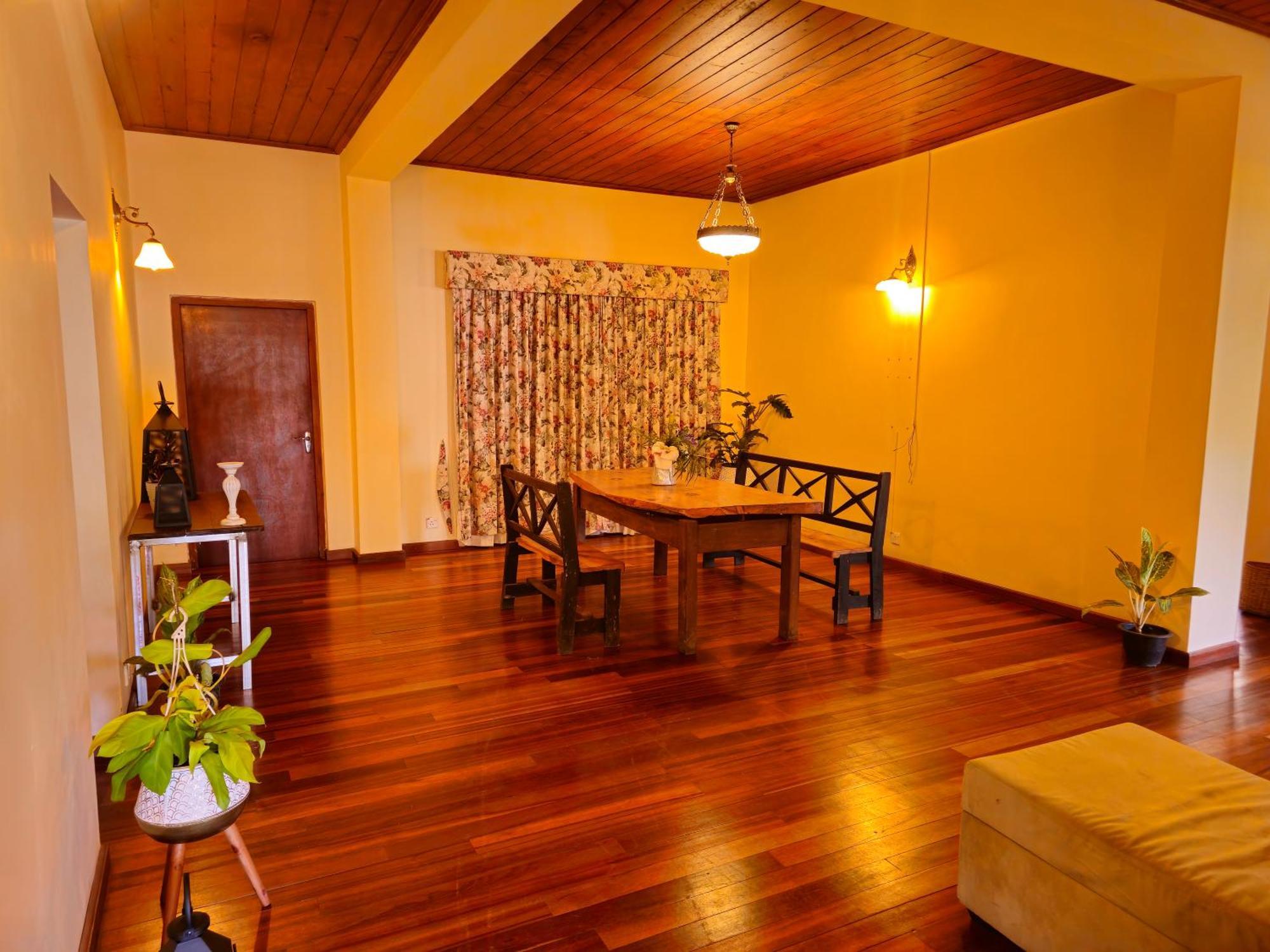 The Loris Manor Hotel Nuwara Eliya Exterior photo