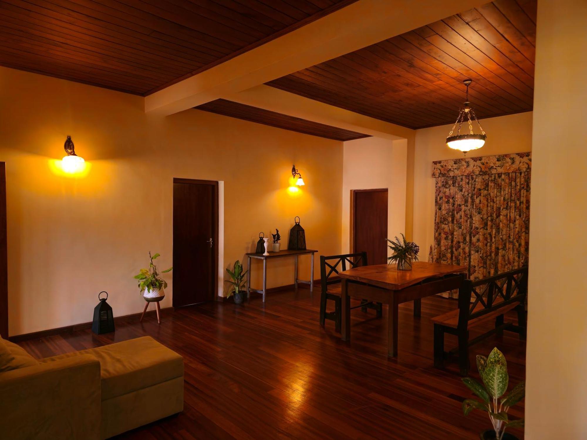 The Loris Manor Hotel Nuwara Eliya Exterior photo