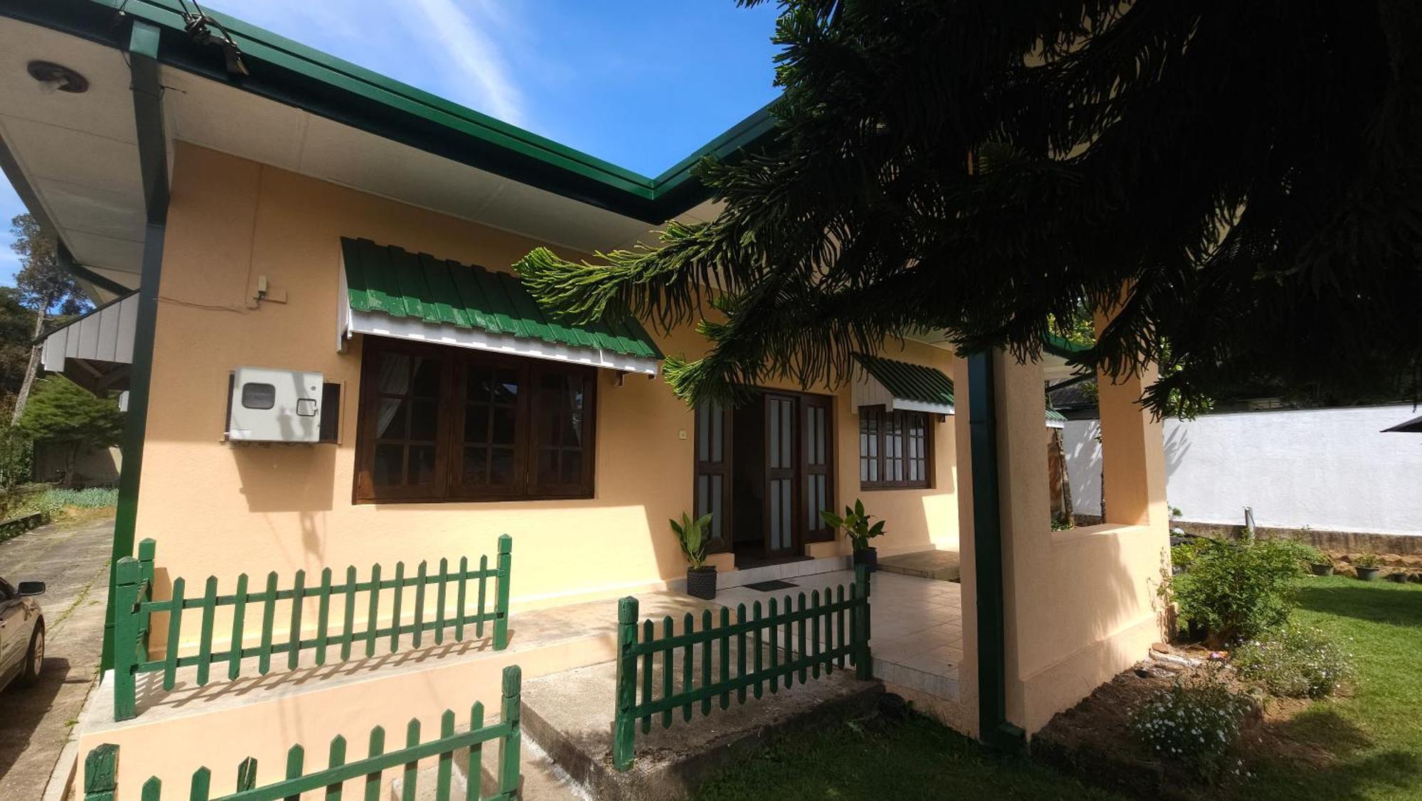 The Loris Manor Hotel Nuwara Eliya Exterior photo